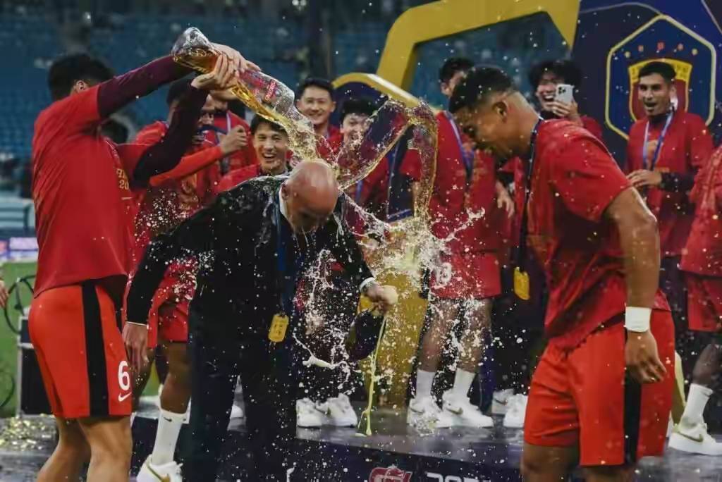 老将球员发挥稳定，为球队立下奇功