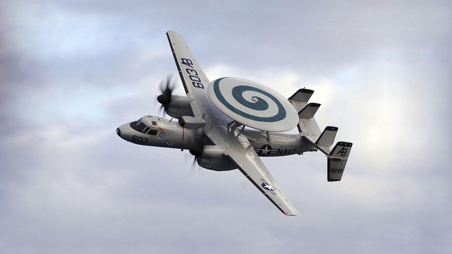 拉文扛鼎逆袭！76人全面碾压快船，团队荣耀背后是他的孤胆英雄主义