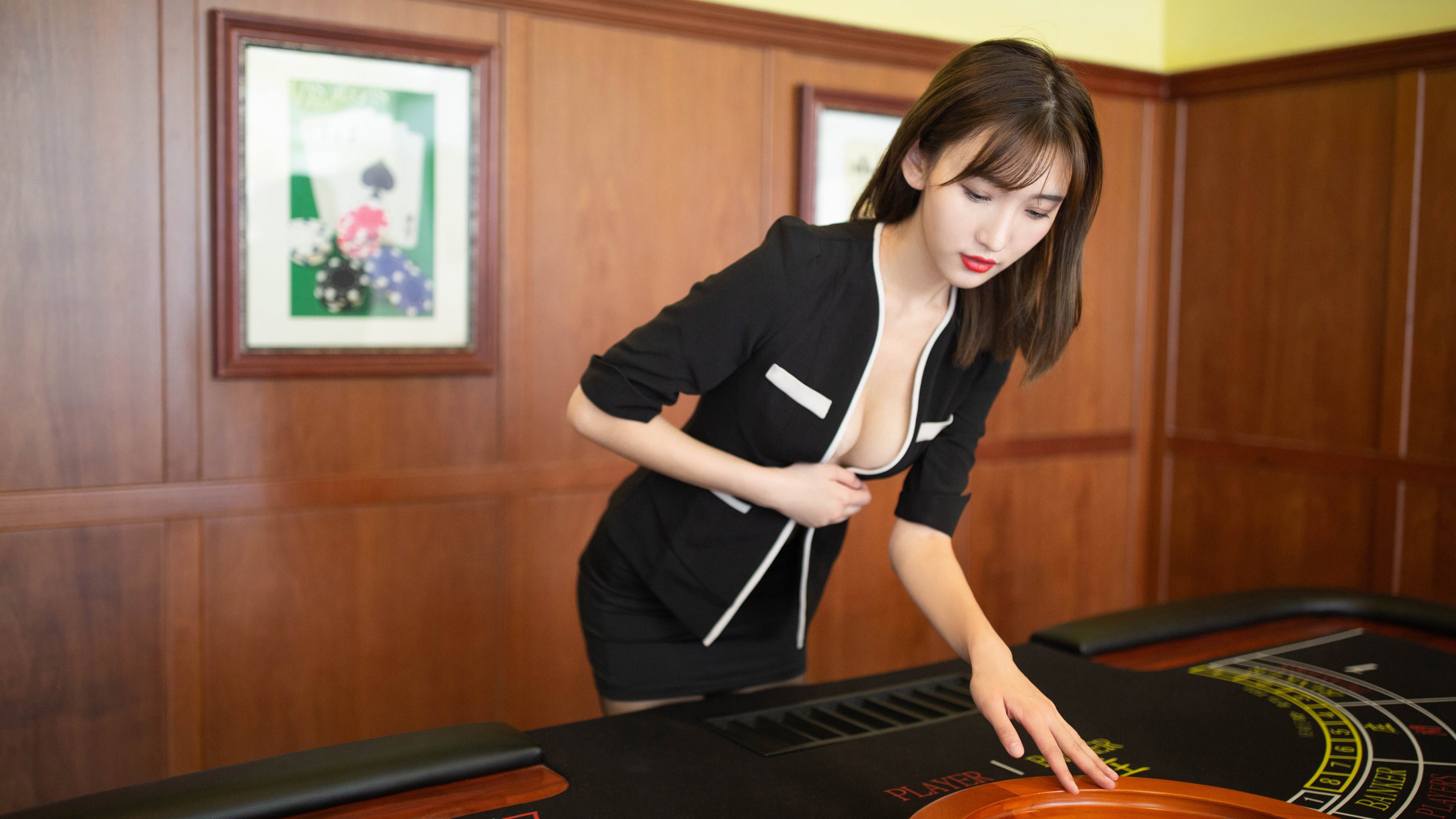 金靴、红牌与沉默的意志,楚阿梅尼的审判之夜