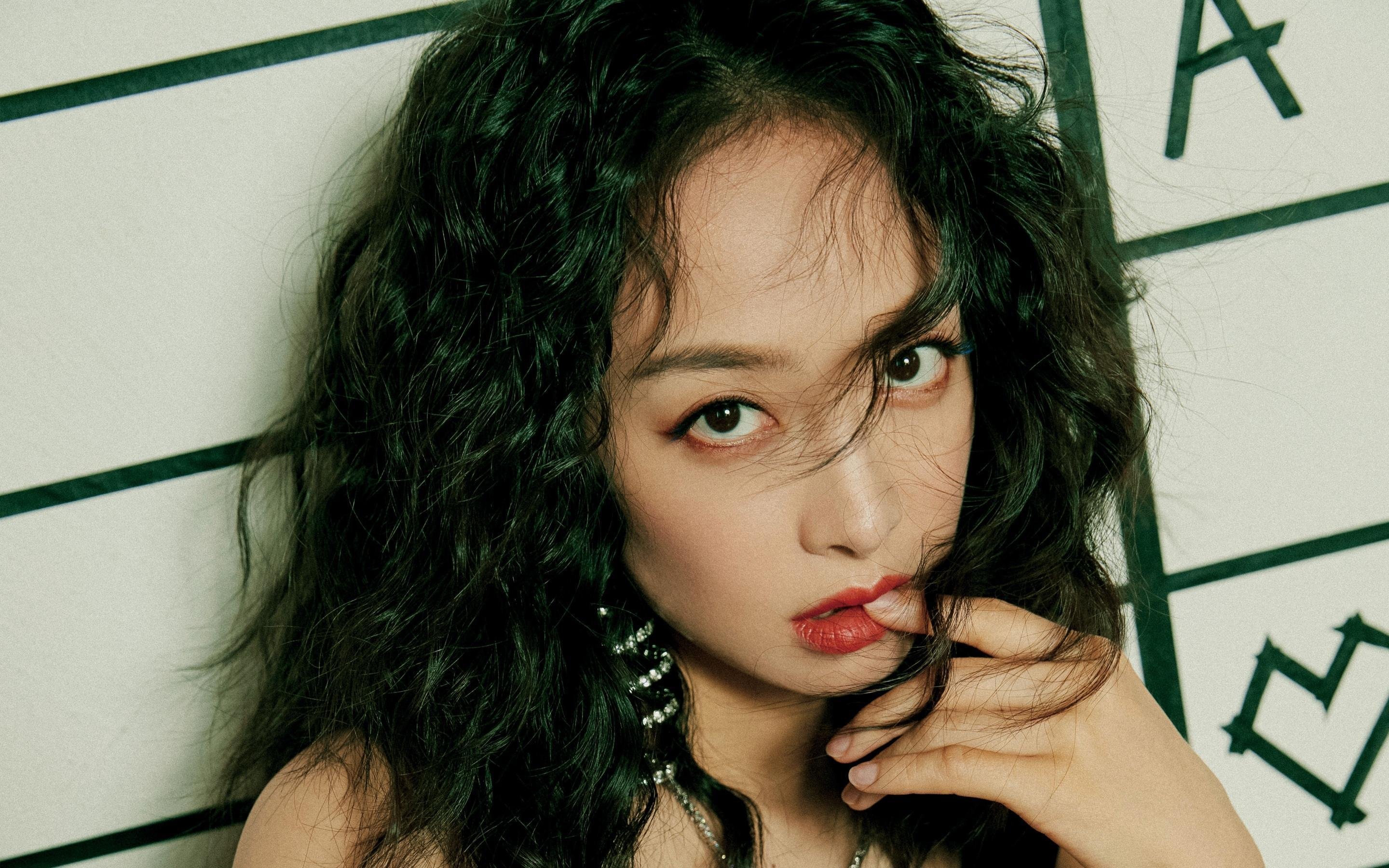 涡轮与冰刃，当F1街道赛的灼热呼吸遇见瑞典足球的北极风暴