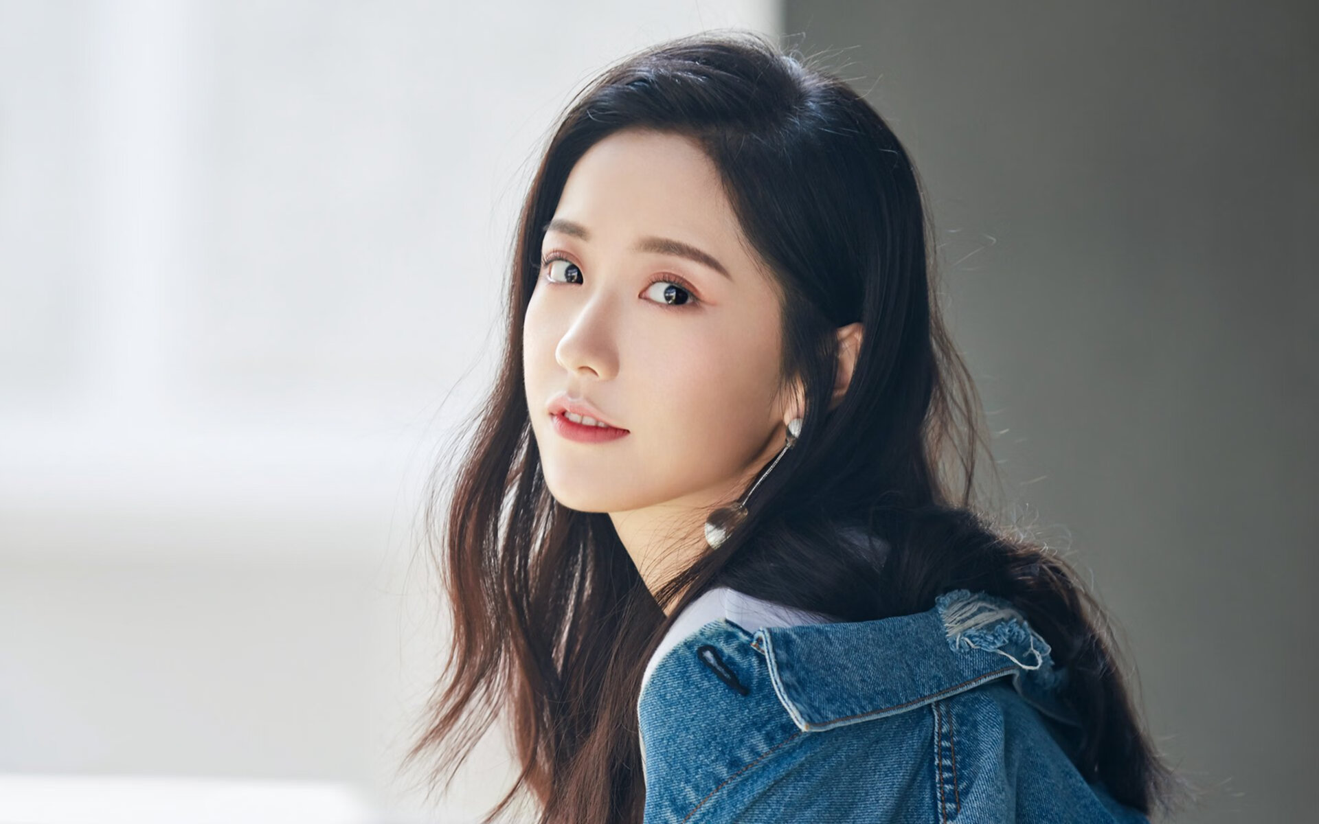 单骑难救主，格鲁吉亚天才克瓦拉茨赫利亚在美国团队的胜利前黯然失色