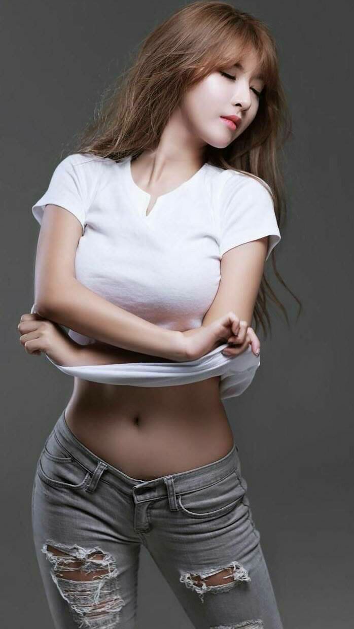 城市赛道与钢铁猛龙,当极速弯道遭遇篮下风暴